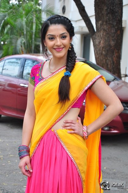 Mehreen-at-Krishna-Gadi-Veera-Prema-Gaadha-Movie-Press-Meet